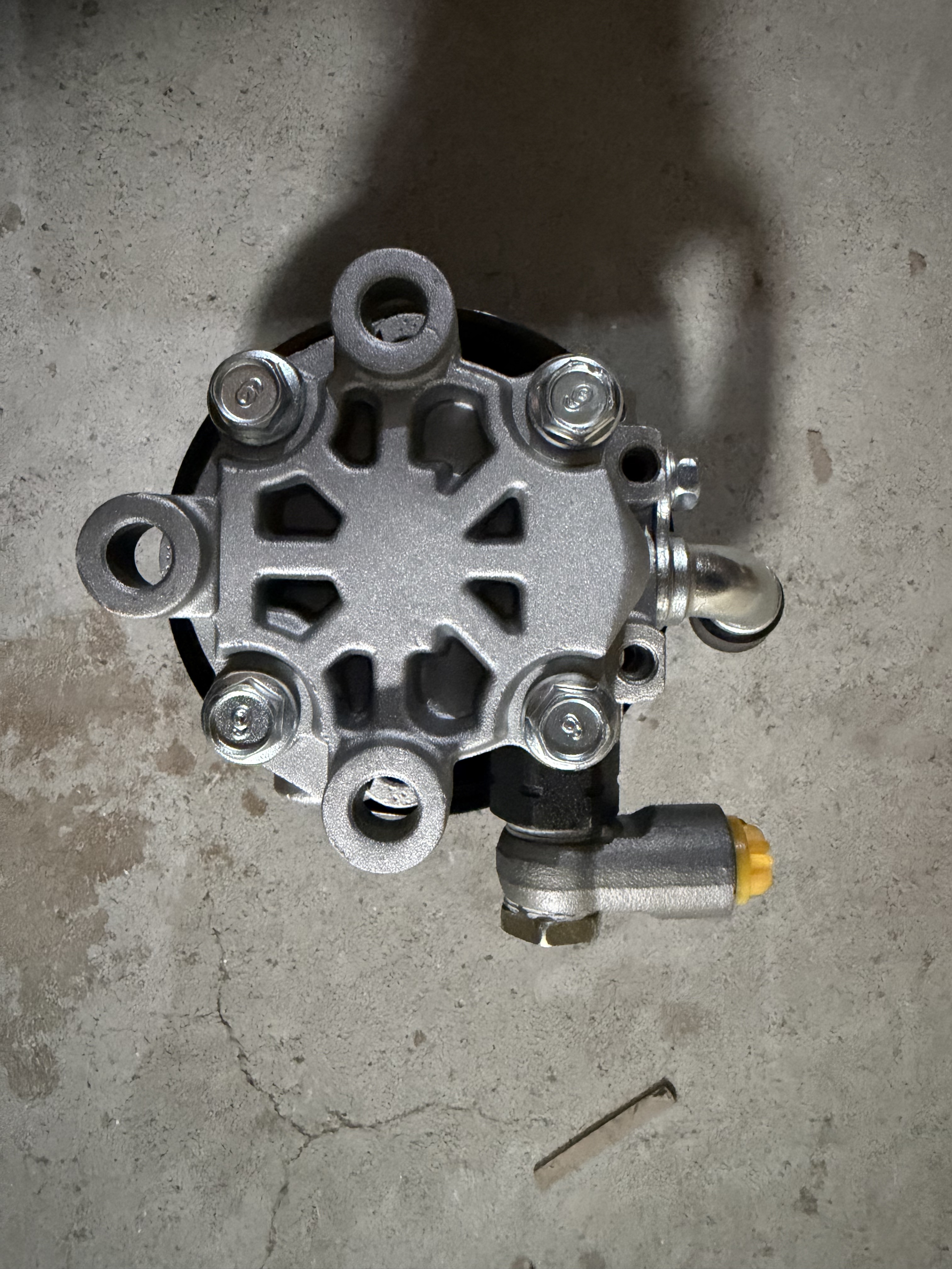 Lexus GX460 Power Steering Pump 44310-60571