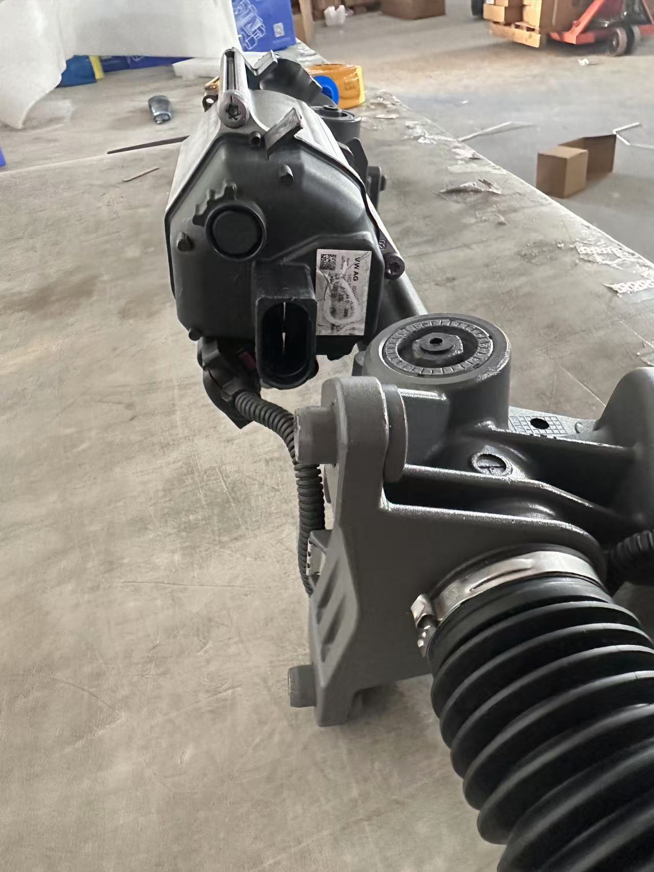 STEERING RACK