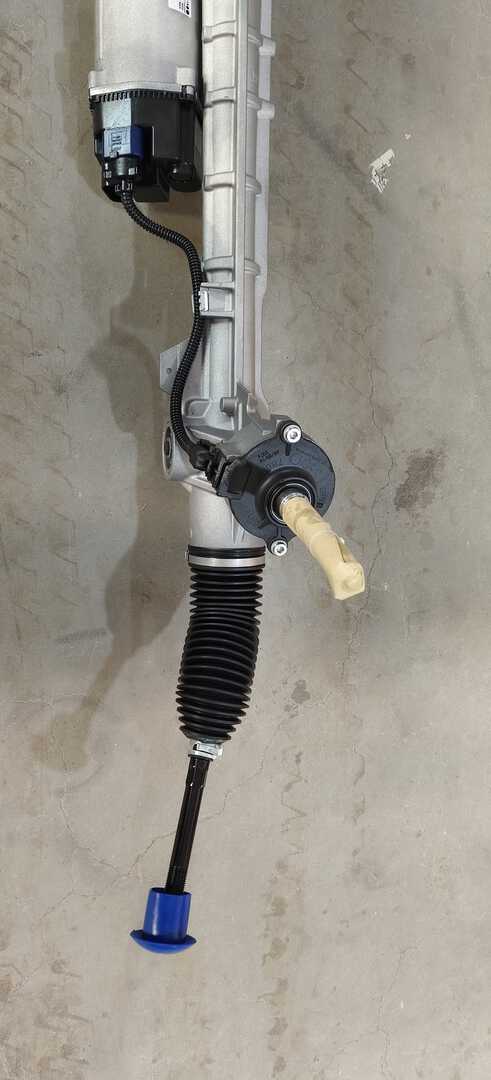STEERING RACK