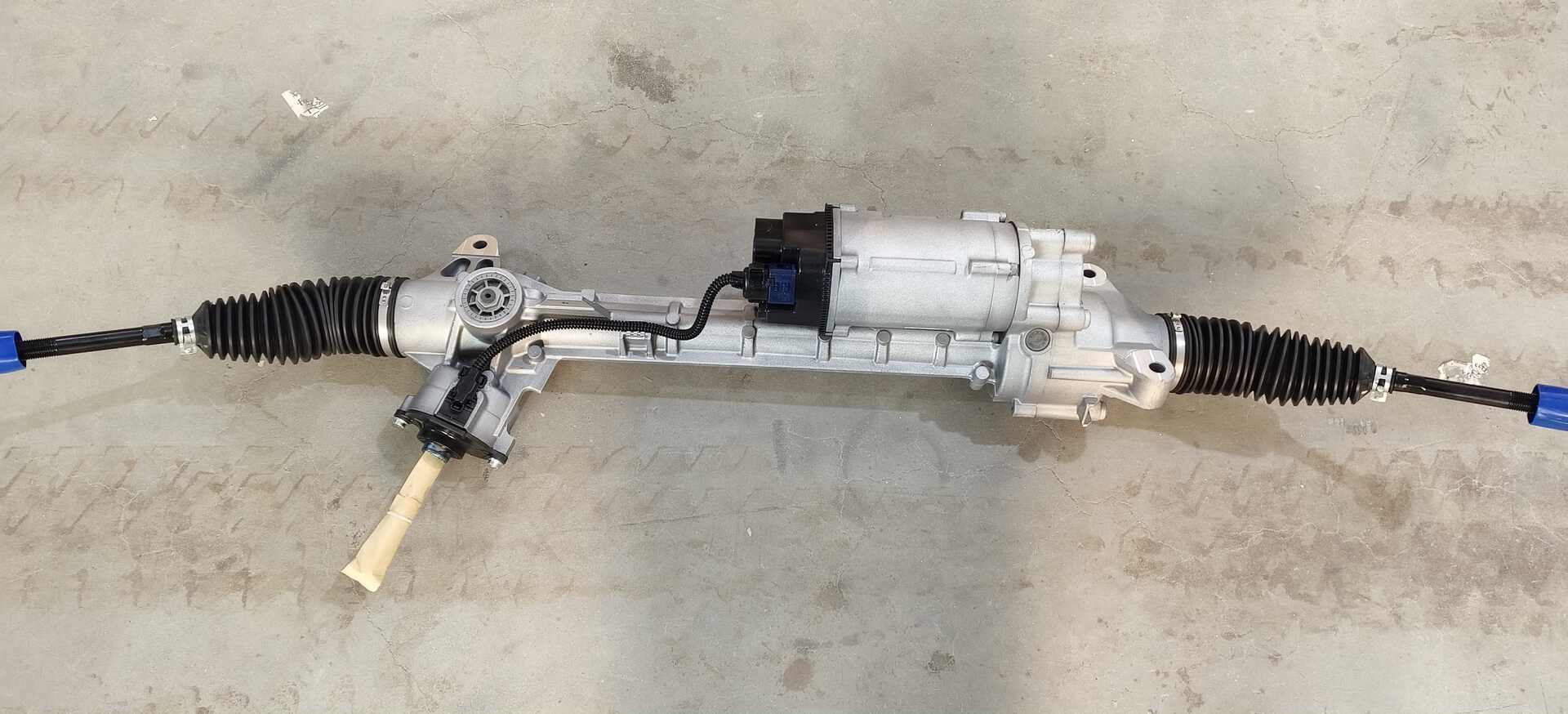 STEERING RACK