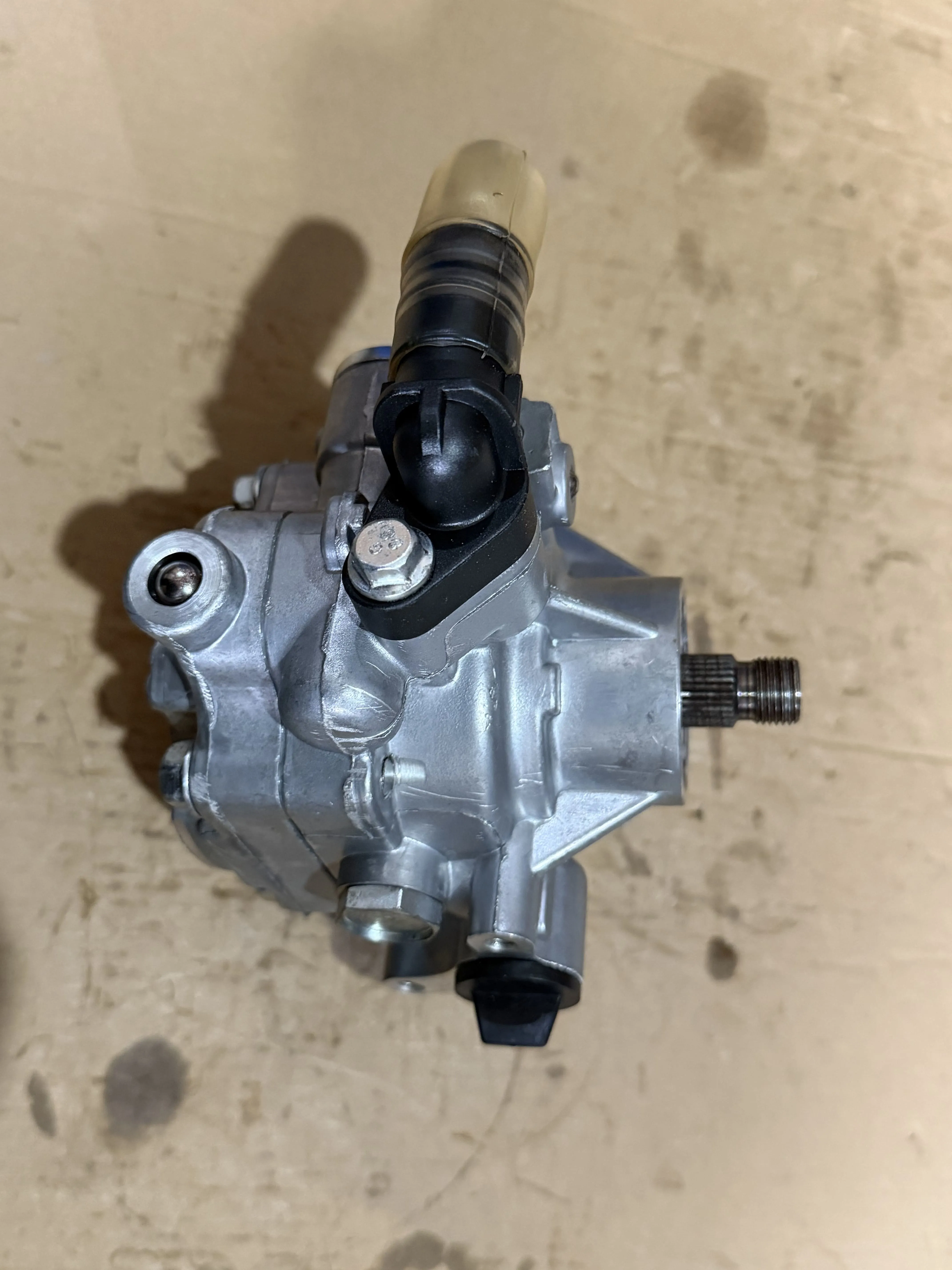 Steering pump