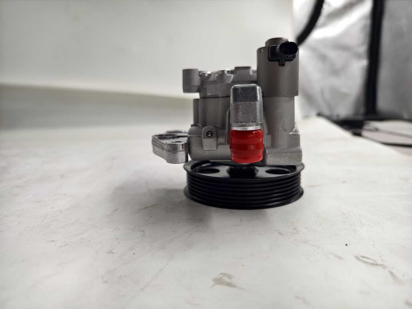 Power Steering Pump For Mercedes-Benz W212 OE 0064664401