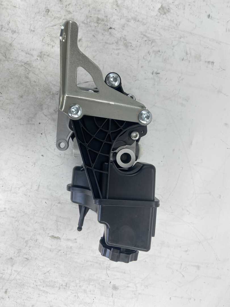 0064667801 Power Steering Pump For Mercedes-Benz Sprinter W906