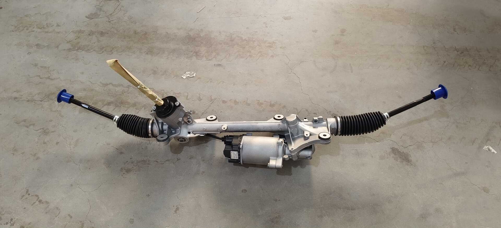 STEERING RACK