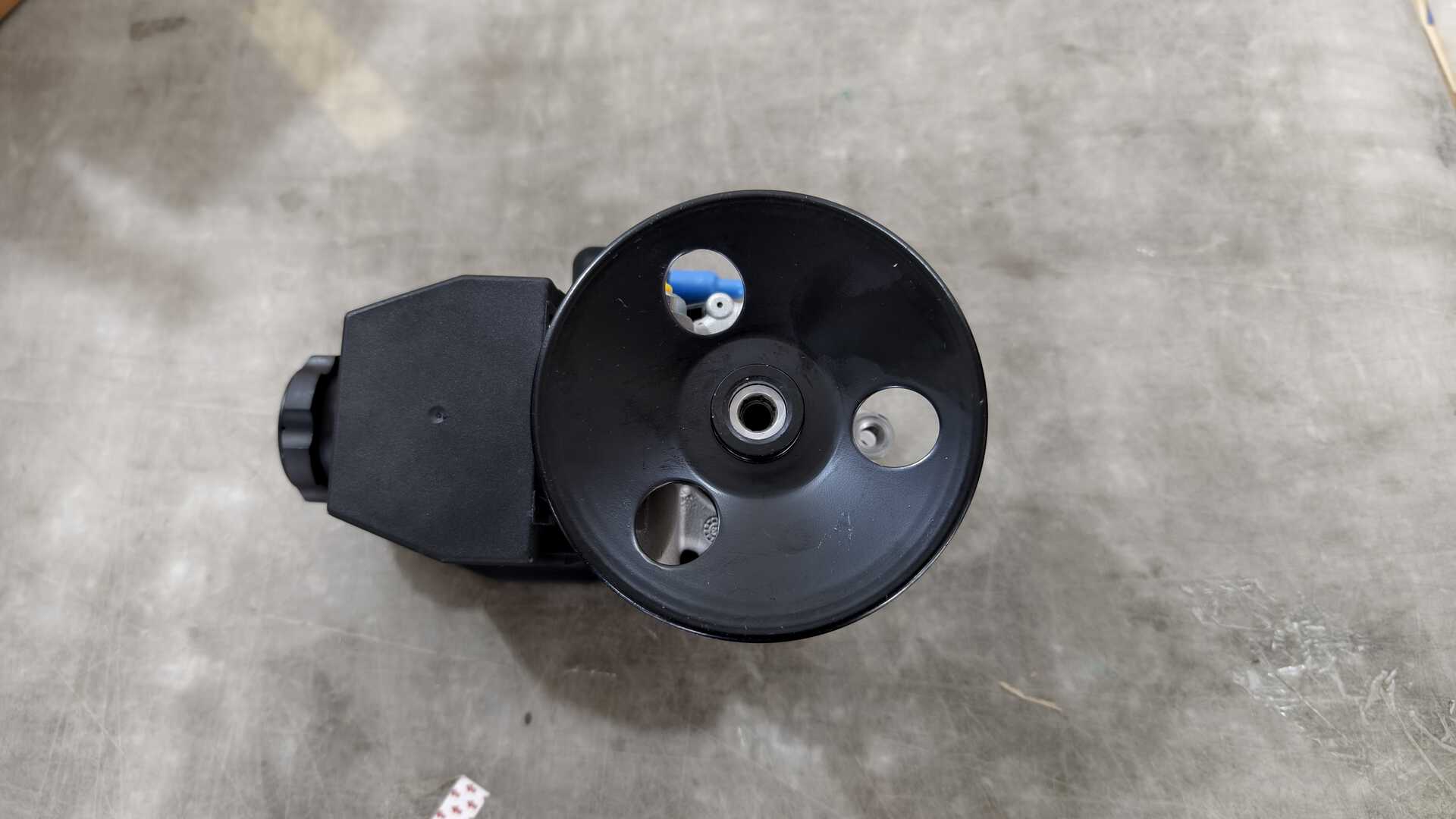 Power Steering Pump For Mercedes-Benz C180 OE 0024662901