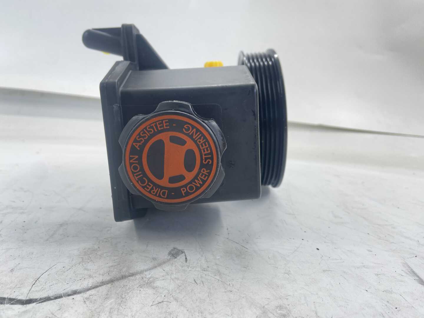 Steering pump