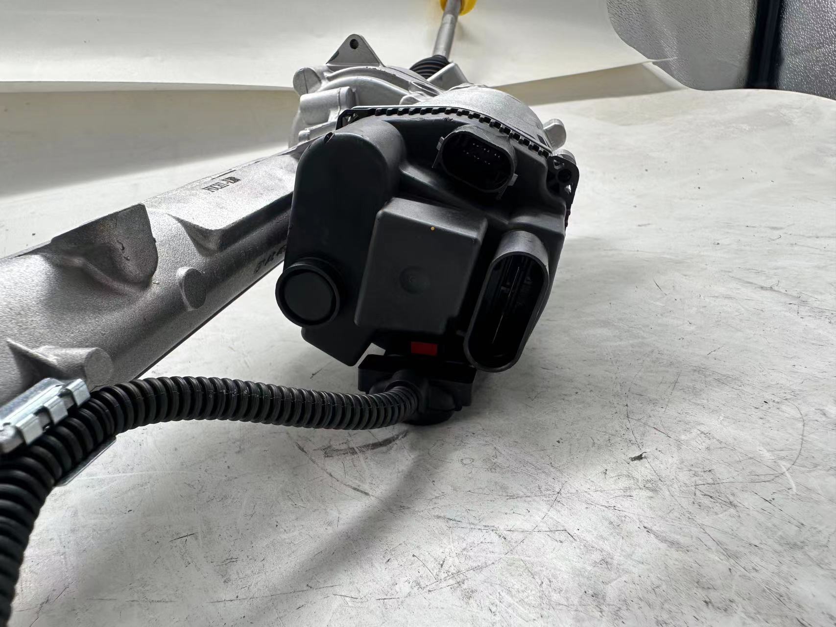 STEERING RACK