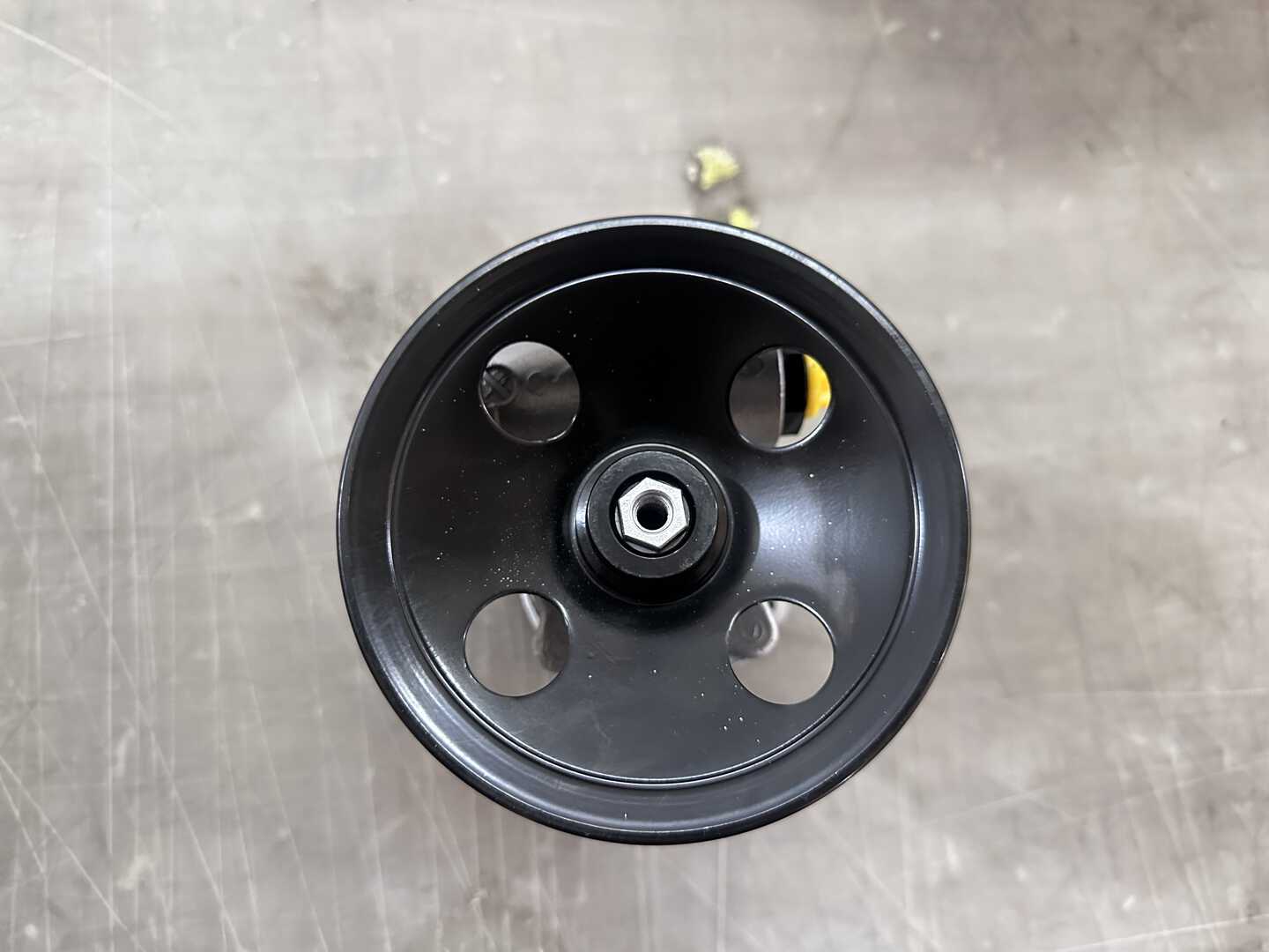 E-Class W210 Hydraulic Power Steering Pump 0024663101