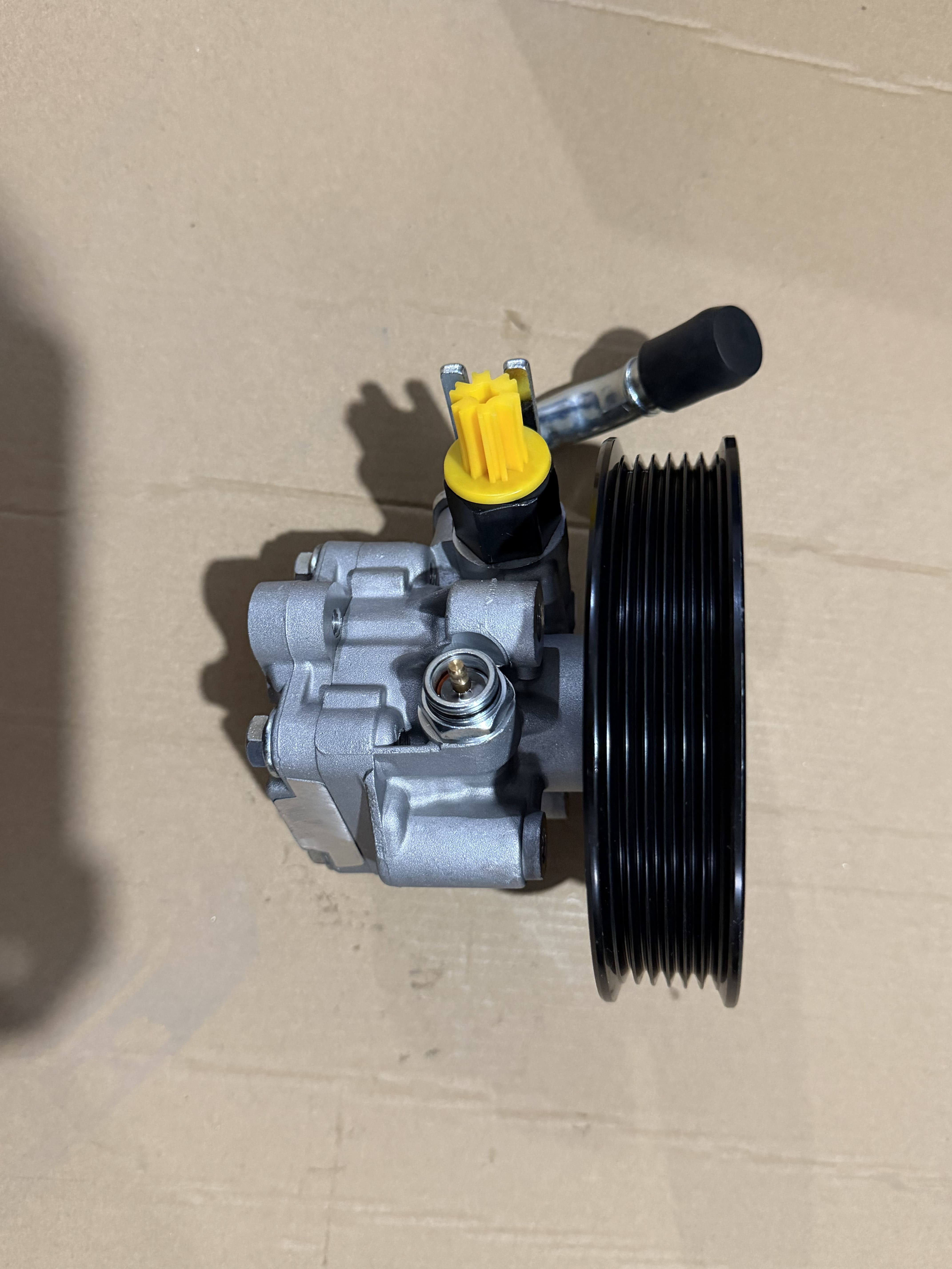 Steering pump