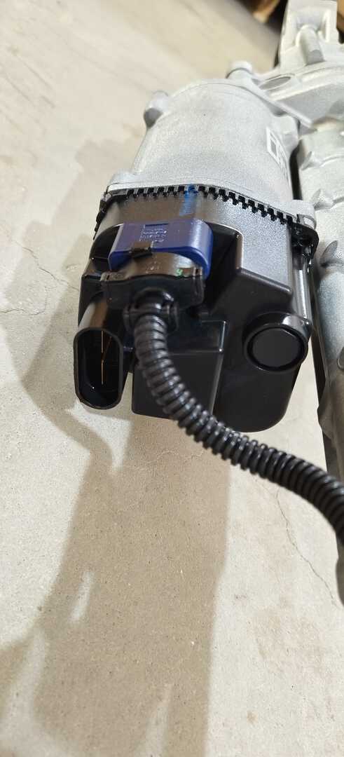 STEERING RACK