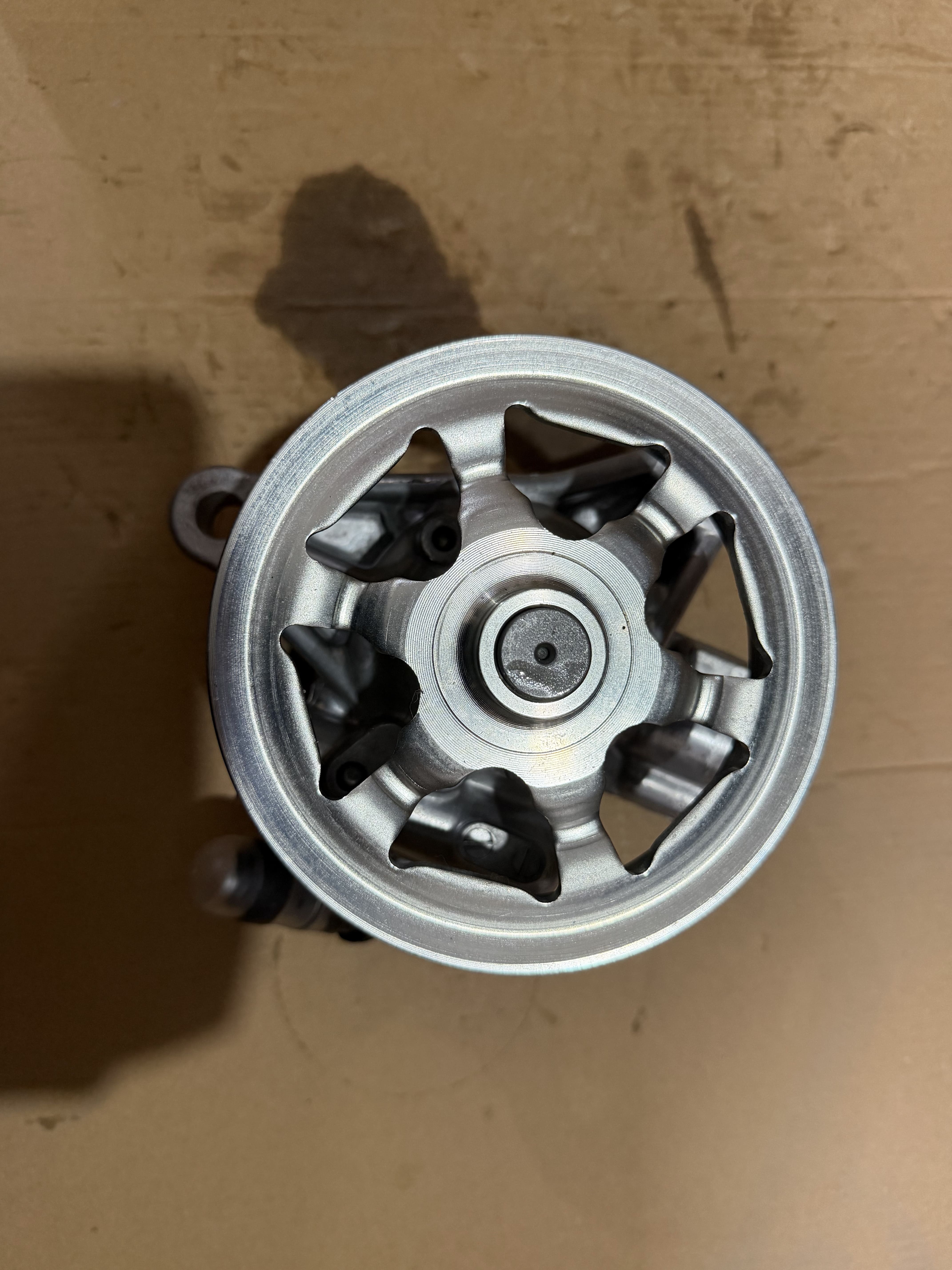 Steering pump