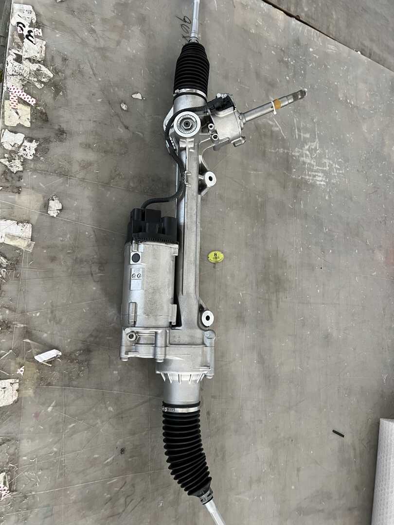 STEERING RACK