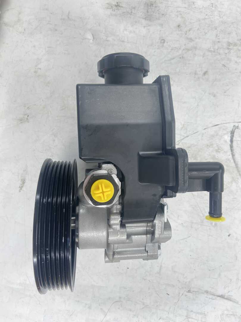 Steering pump