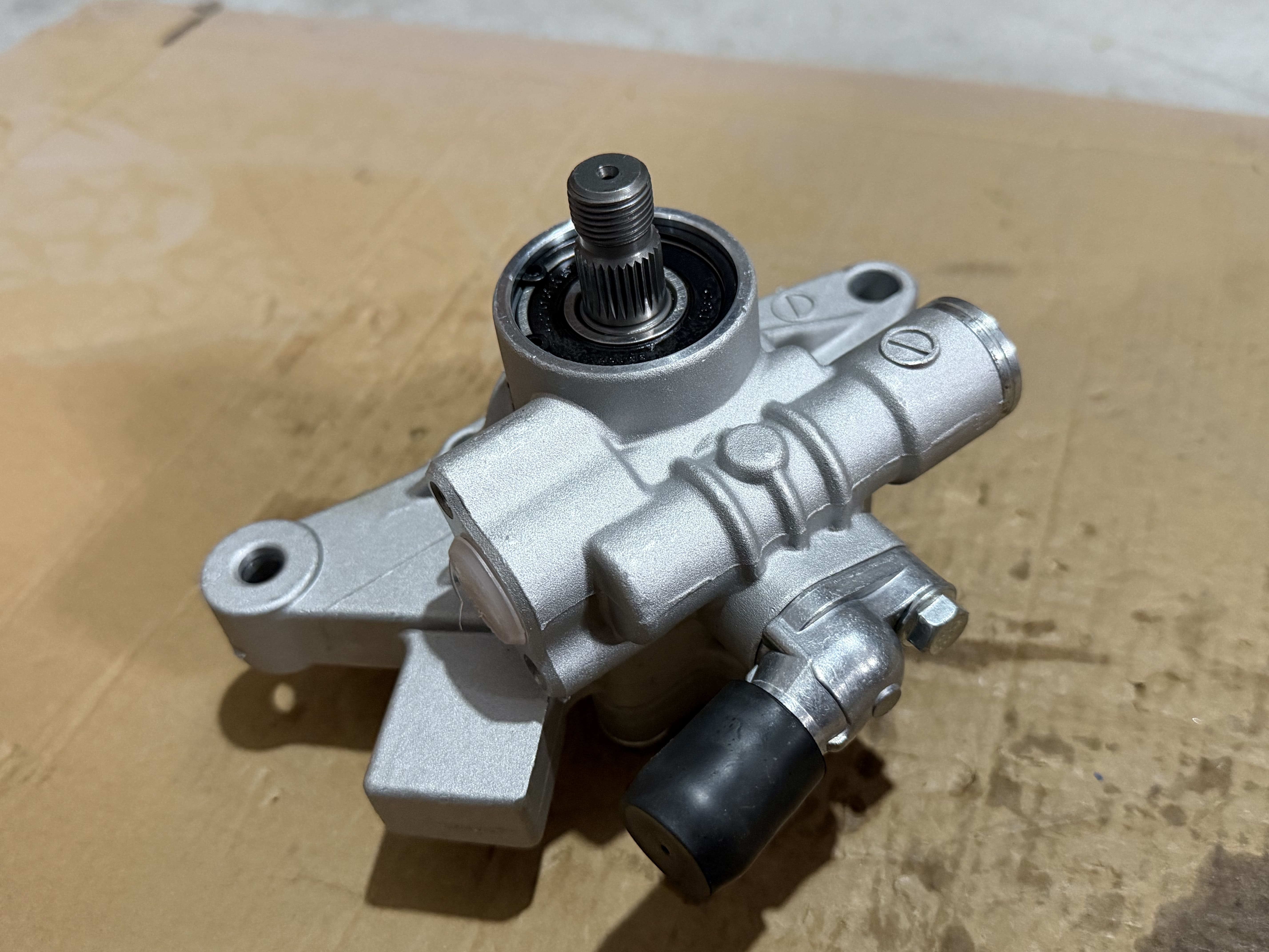 Steering pump