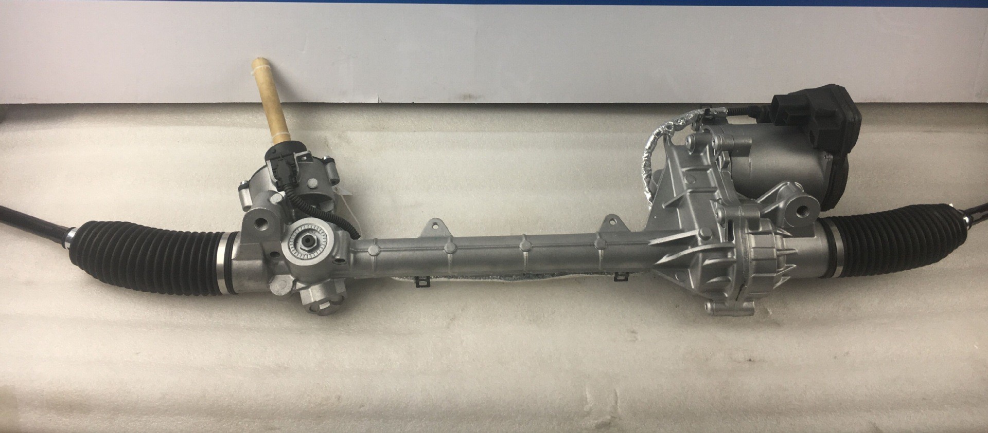 STEERING RACK
