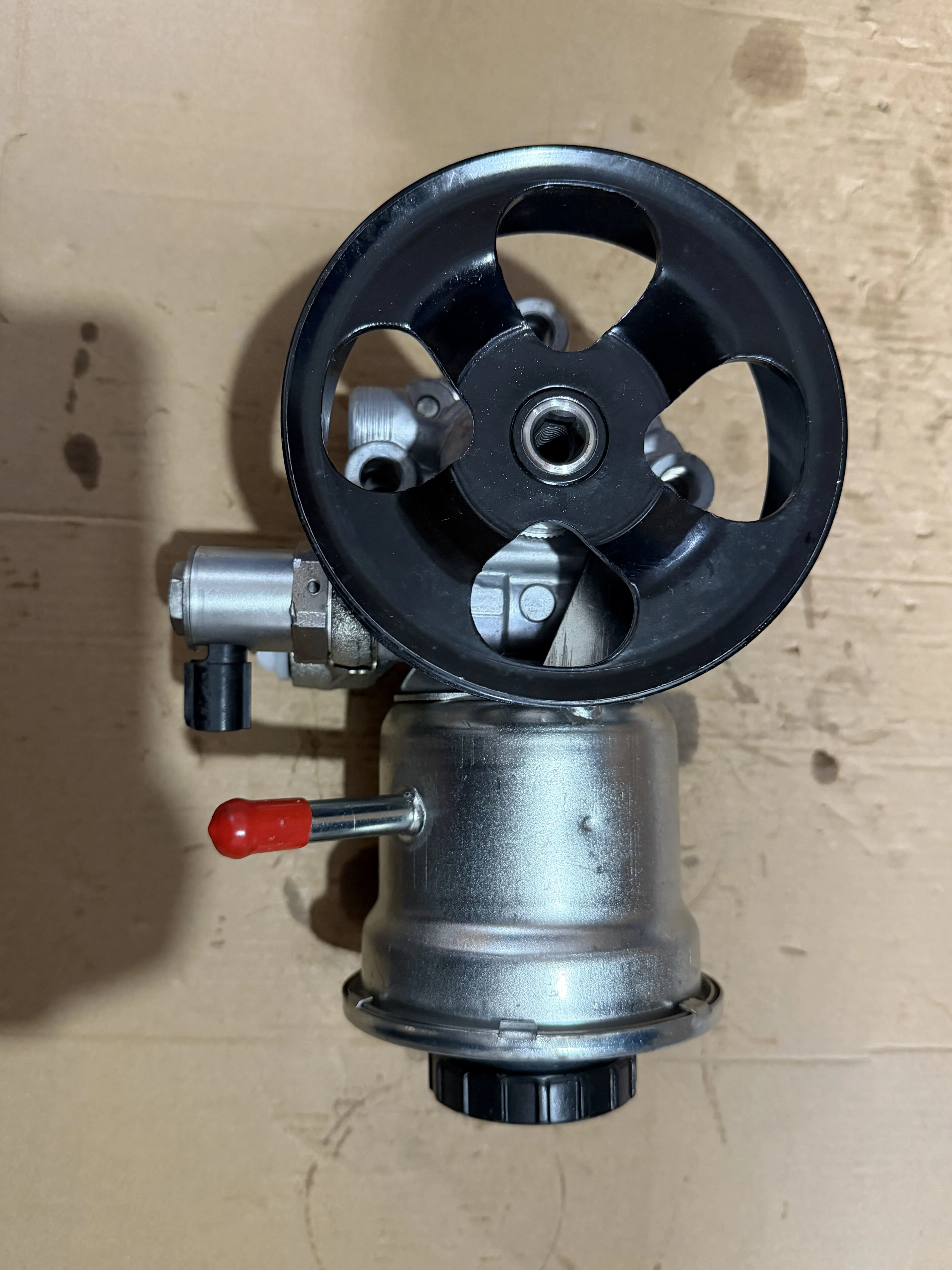 Steering pump