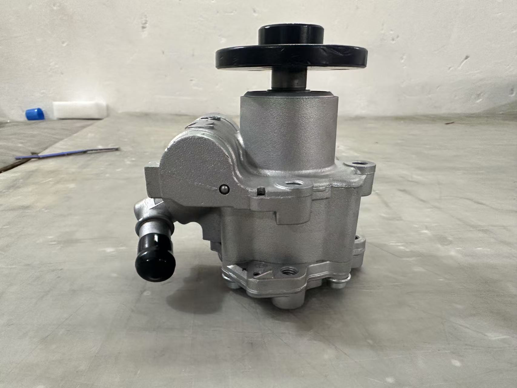 Steering pump