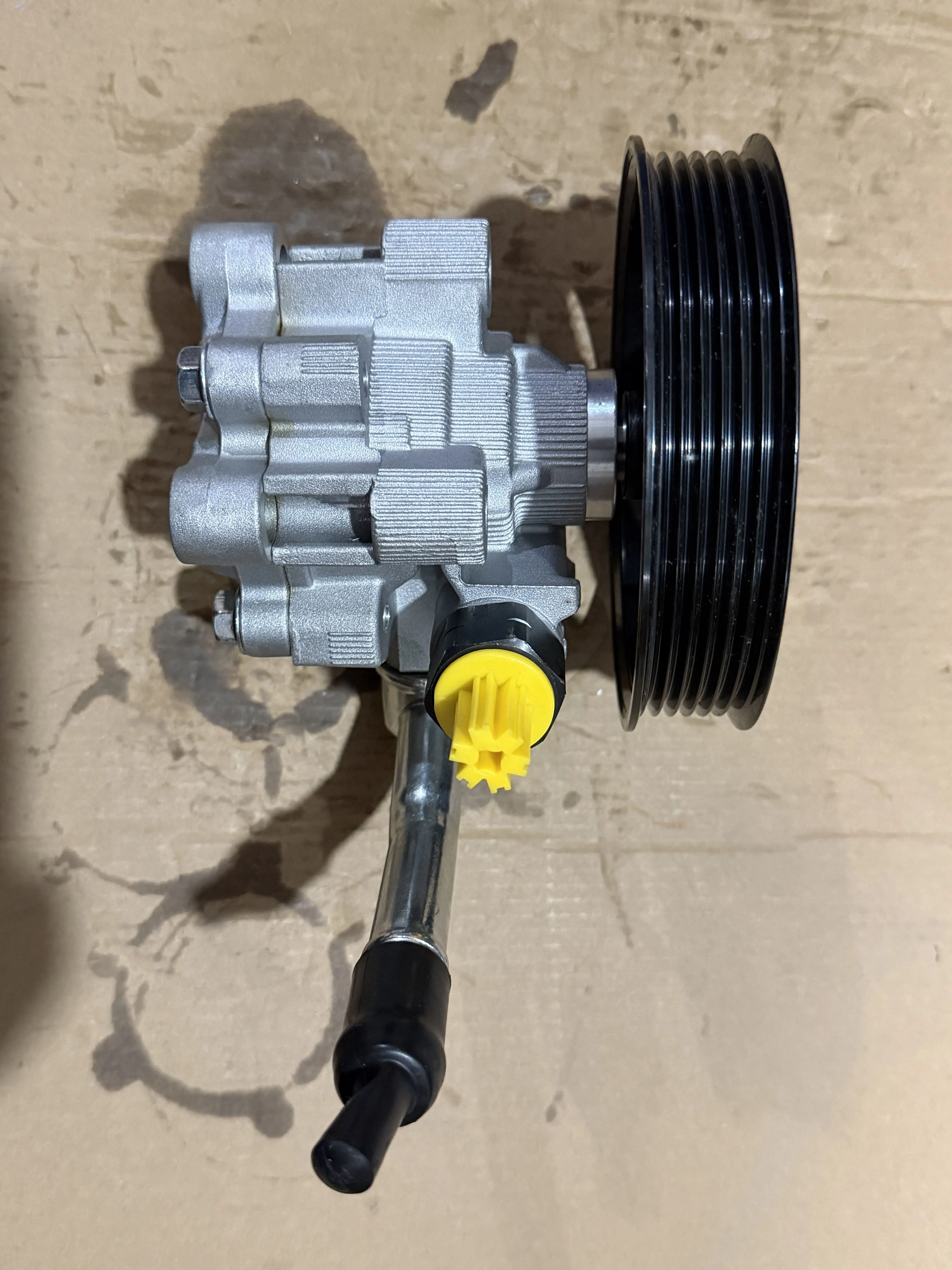 Steering pump