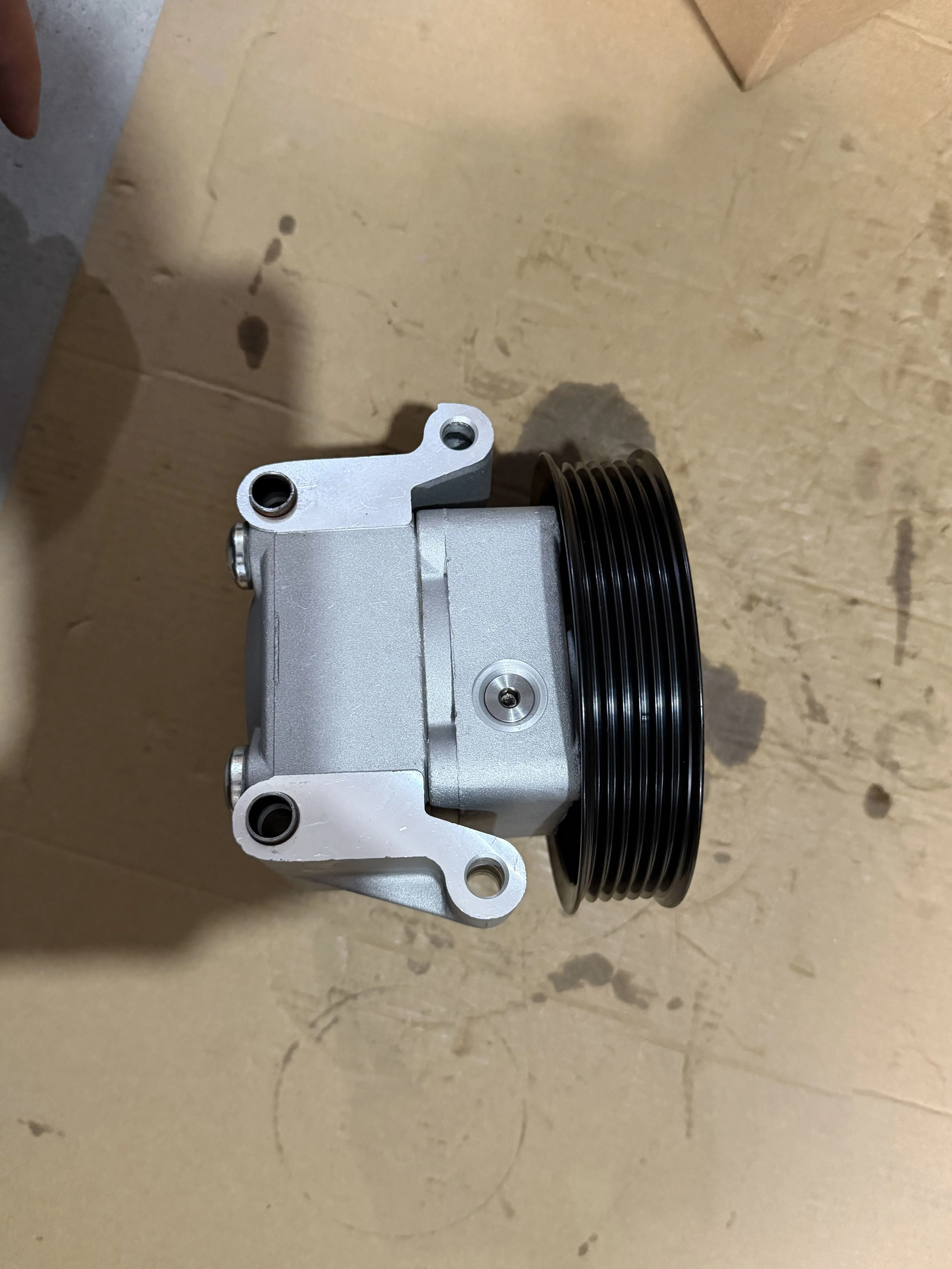 FUCHI 1362652 Power Steering Pump