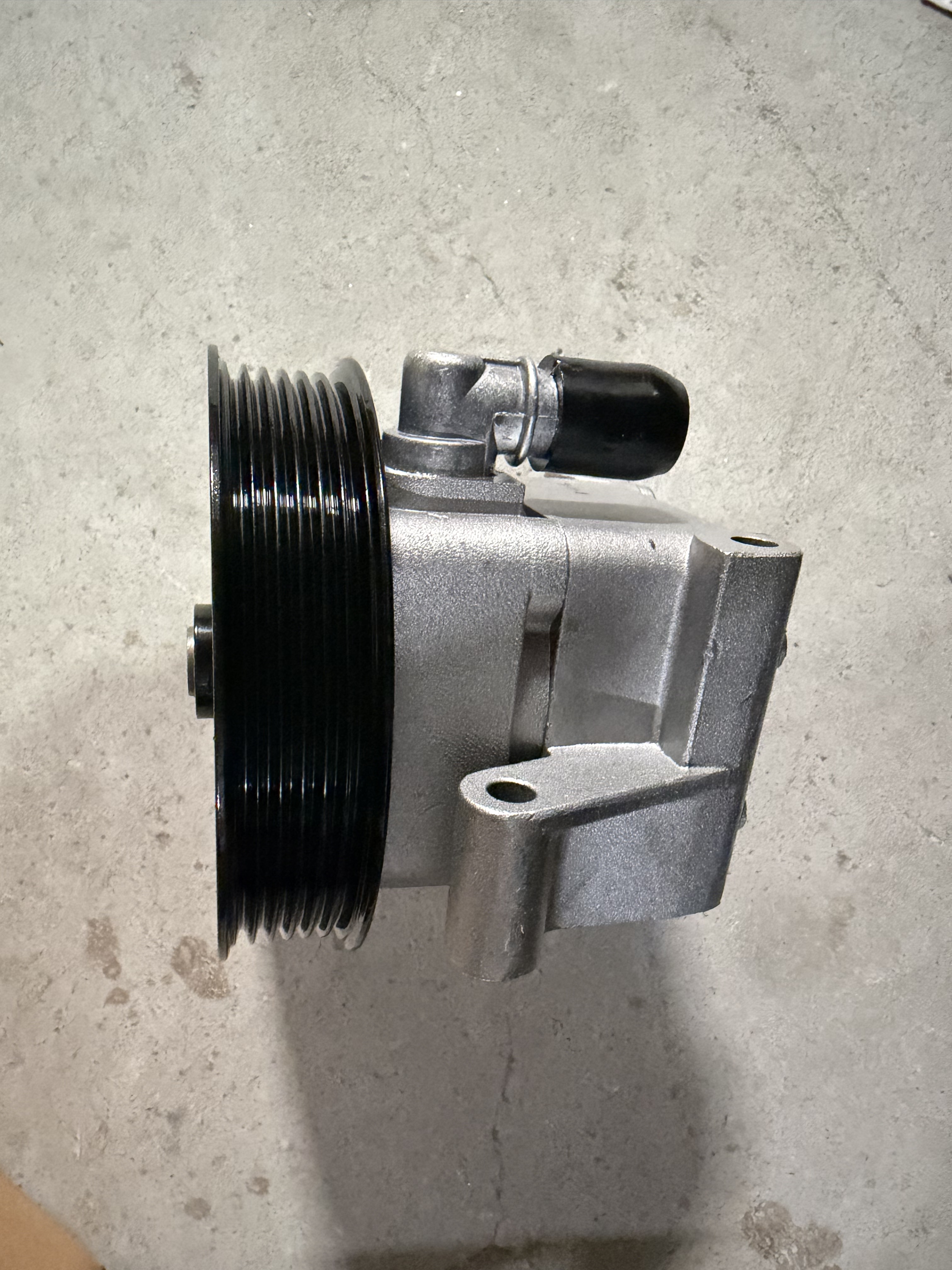 FUCHI BV613A696AB Steering Pump Product Detail