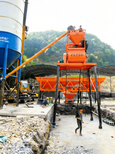 continuous concrete batching plant