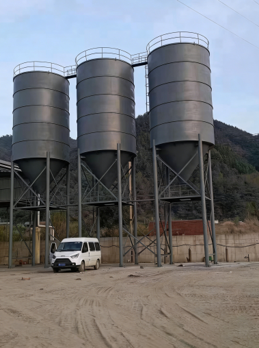 concrete batch mixing plant