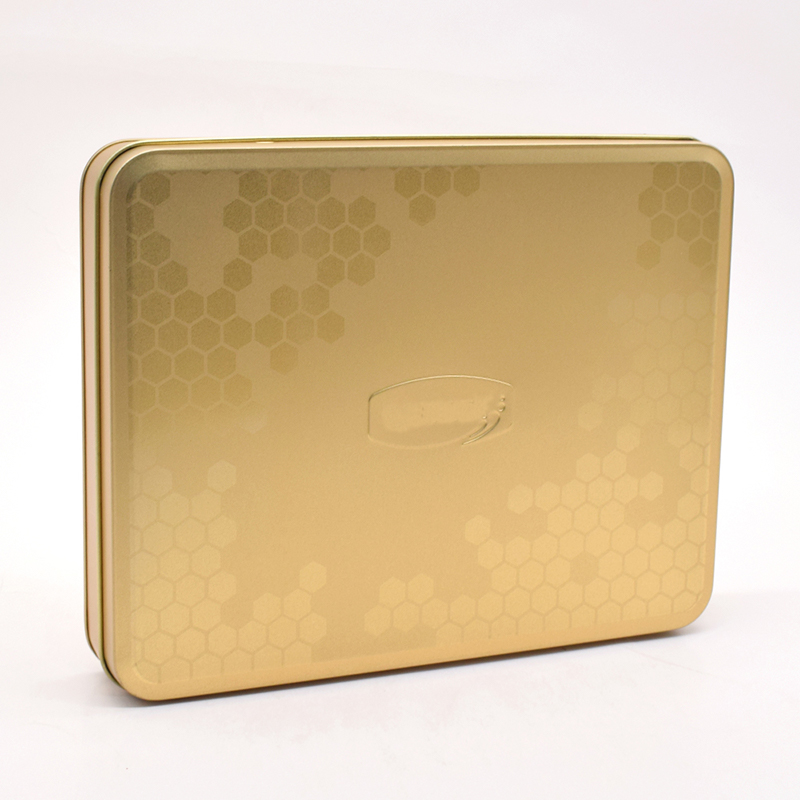 There's something almost stubborn about a cookie tin. You finish the cookies, set the tin aside — and somehow, weeks later, it's still there. You haven't thrown it away because it doesn't feel like trash. And you're right. It isn't.