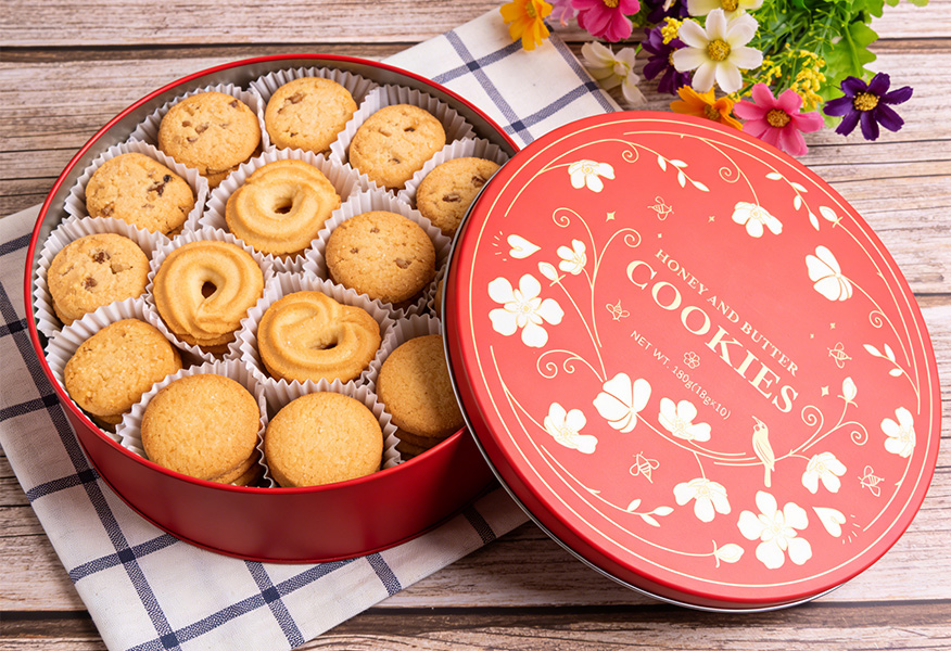 High-quality round cookie tin for secure storage. Our durable cookie tins with lids keep treats fresh and feature stylish, customizable designs. As a professional manufacturer in China, Longteng supply premium packaging solutions.