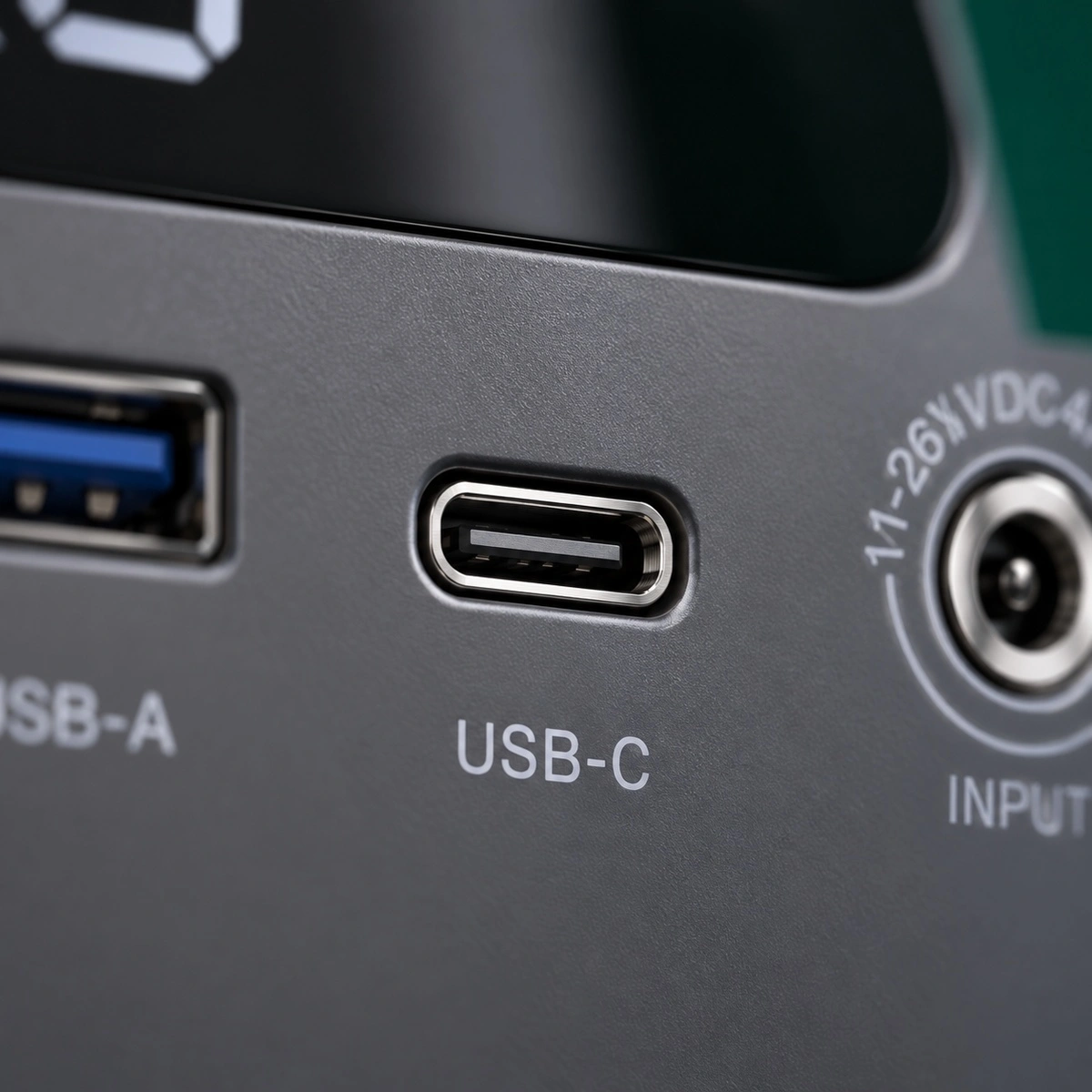 USB-C PD port on the NEO300M rated at 45 W