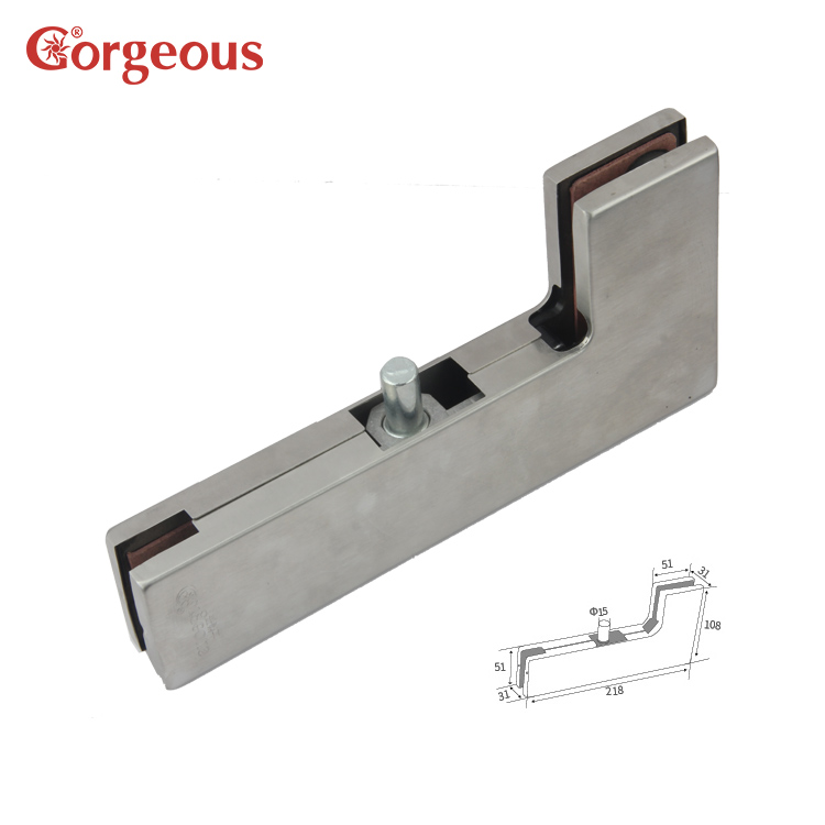 Door clamp