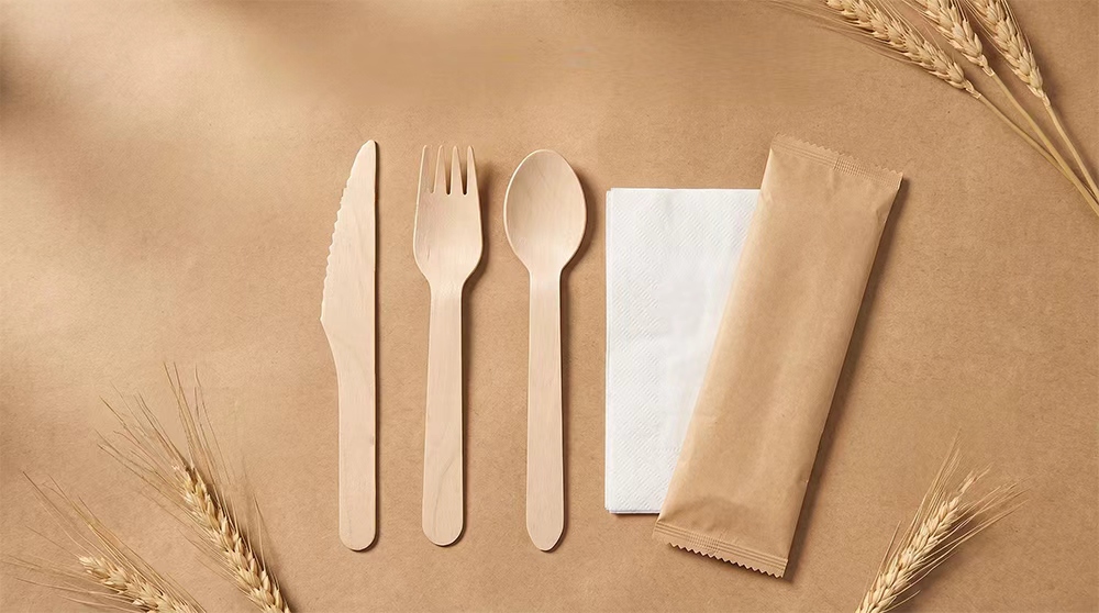 disposable wooden cutlery set