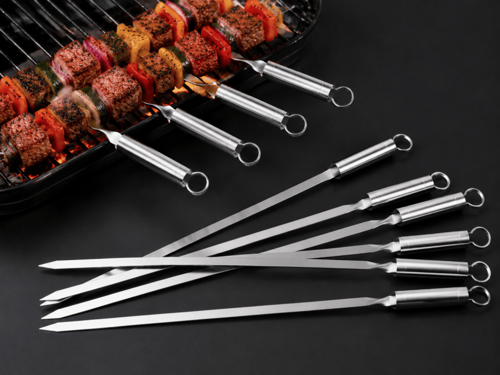Metal skewers for grilling