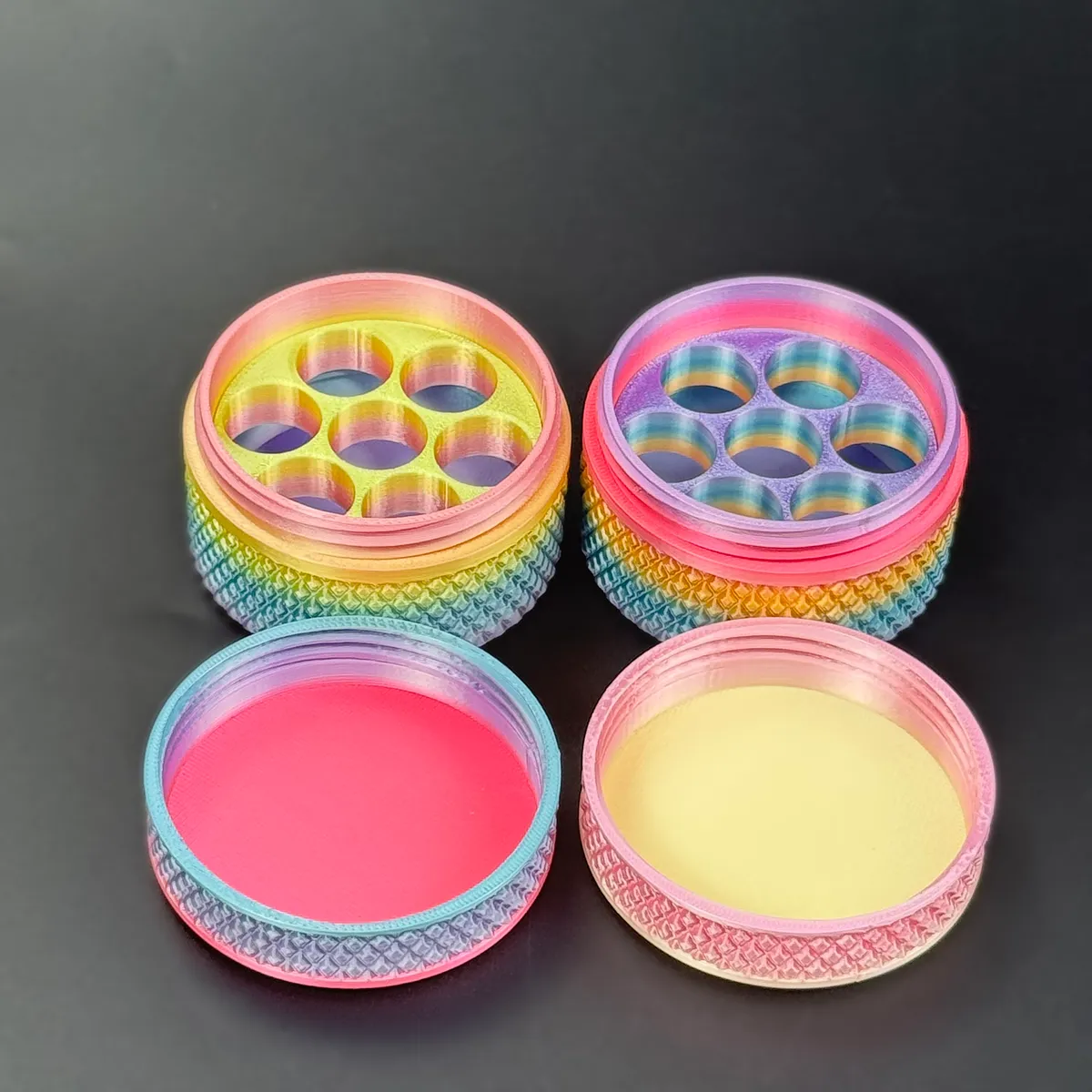 step 3, the two lids swapped between the two shells