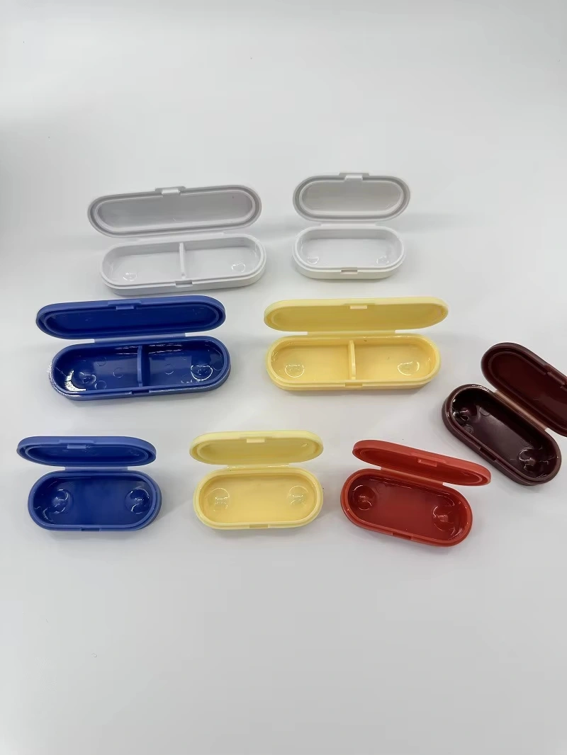 Travel Plastic Pill Box Portable Light-Proof Mini Compartment Pill Organizer for Medicine Packaging Packaging Plastic Box