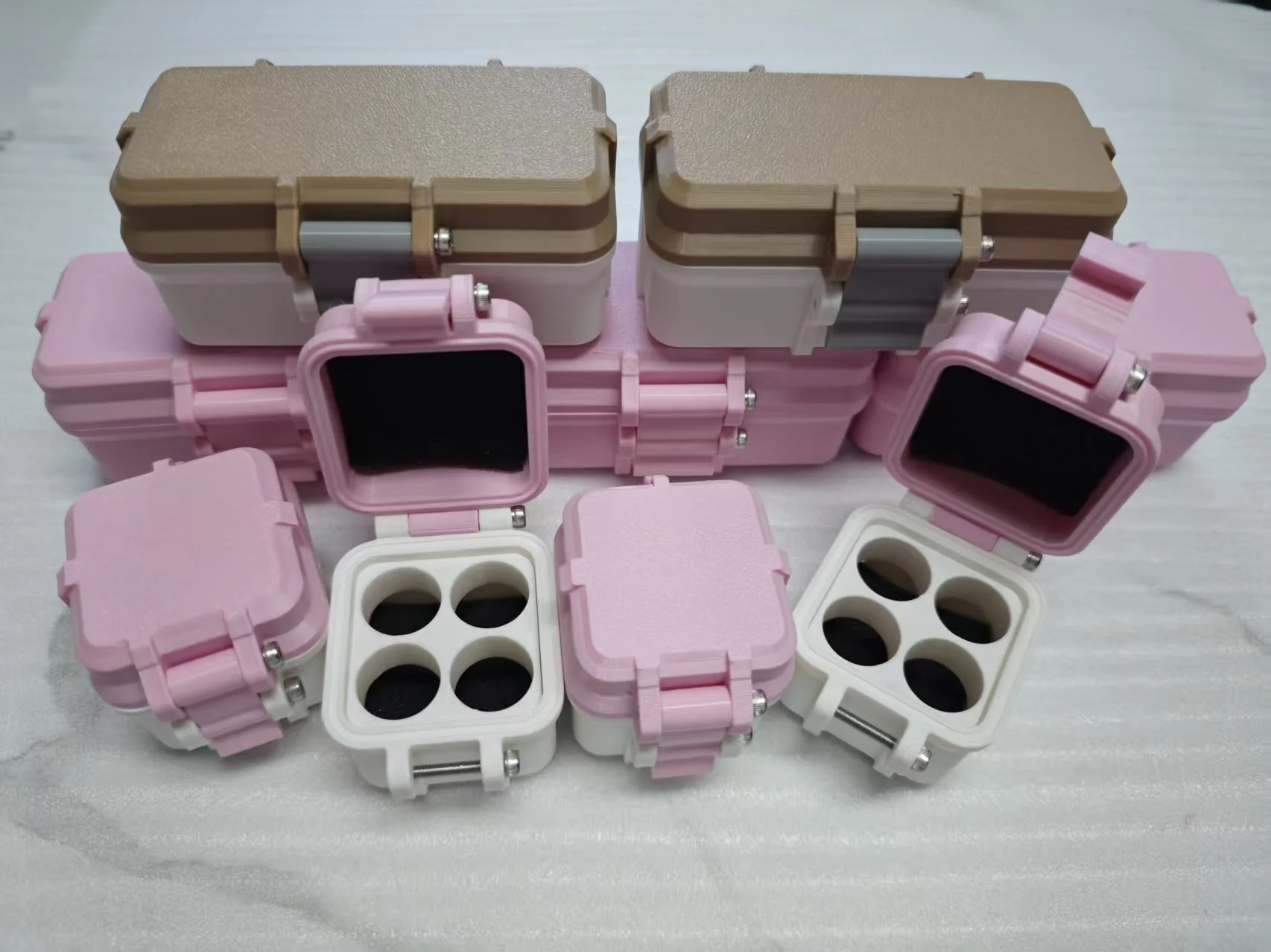 This eco-friendly PETG peptide vial case features safe, non-toxic material, realizing green storage while protecting your peptide vials.