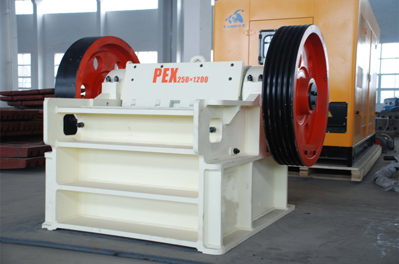Fine jaw crusher