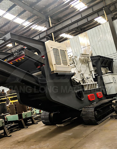 Track mounted impact crusher India - XIangLong Machinery