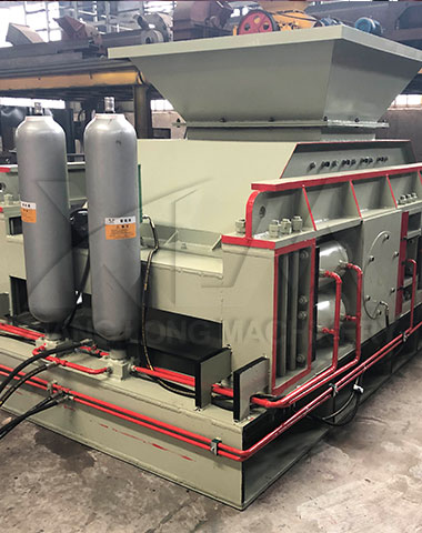 High Pressure Grinding Roll for ceramic sand - XiangLong Machinery