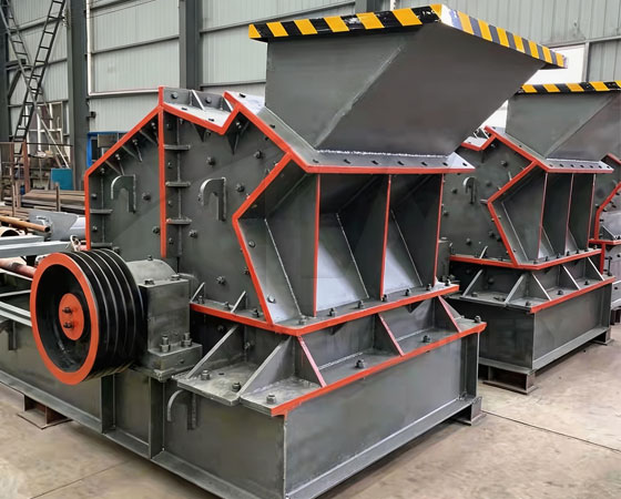 hydraulic open-box sand making machine for crushed granite sand - XiangLong Machinery