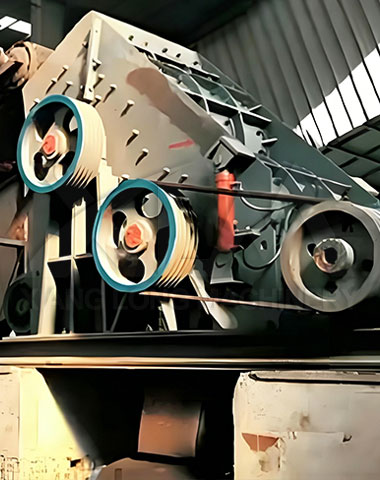 Double-Rotor Crusher for high-speed railway sand - XiangLong Machinery