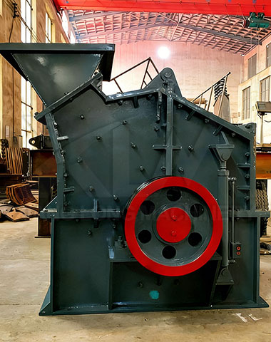 Tertiary Crusher for fine crush sand - XiangLong Machinery