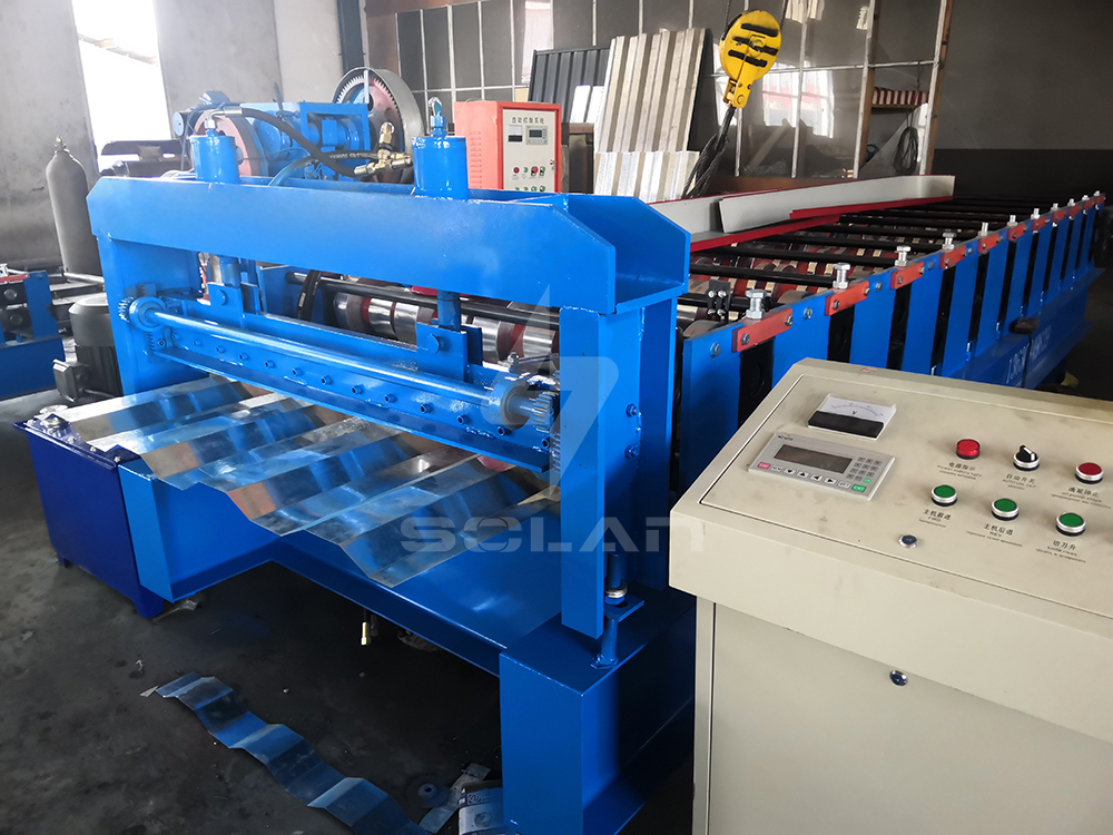 carriage panel making machine