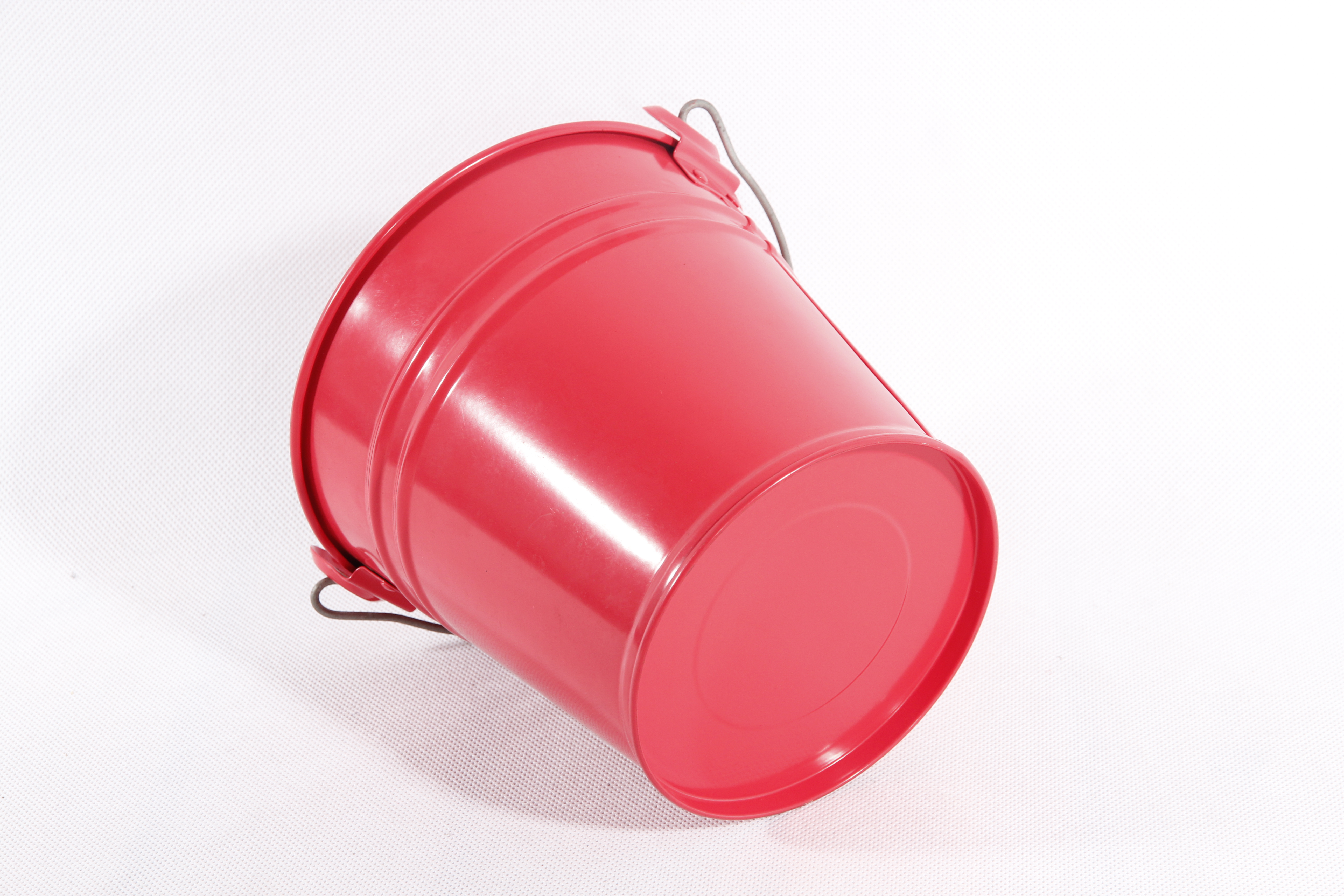 Food Grade Metal Packaging Box
Bucket Case Tin Metal With Handle 
Custom Metal Cans
recyclable food grade tin box
Top quality food grade tin
Custom metal cans with handle
Bucket case tin metal with handle
Custom design metal tin
Tin Packaging Box 
Tin Pac
