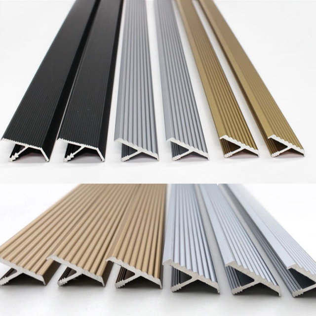 Beveled Edge Pull Handle