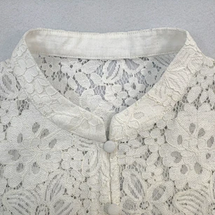 150 GSM floral lace blouse