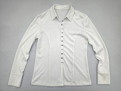 private label fitted button-front top