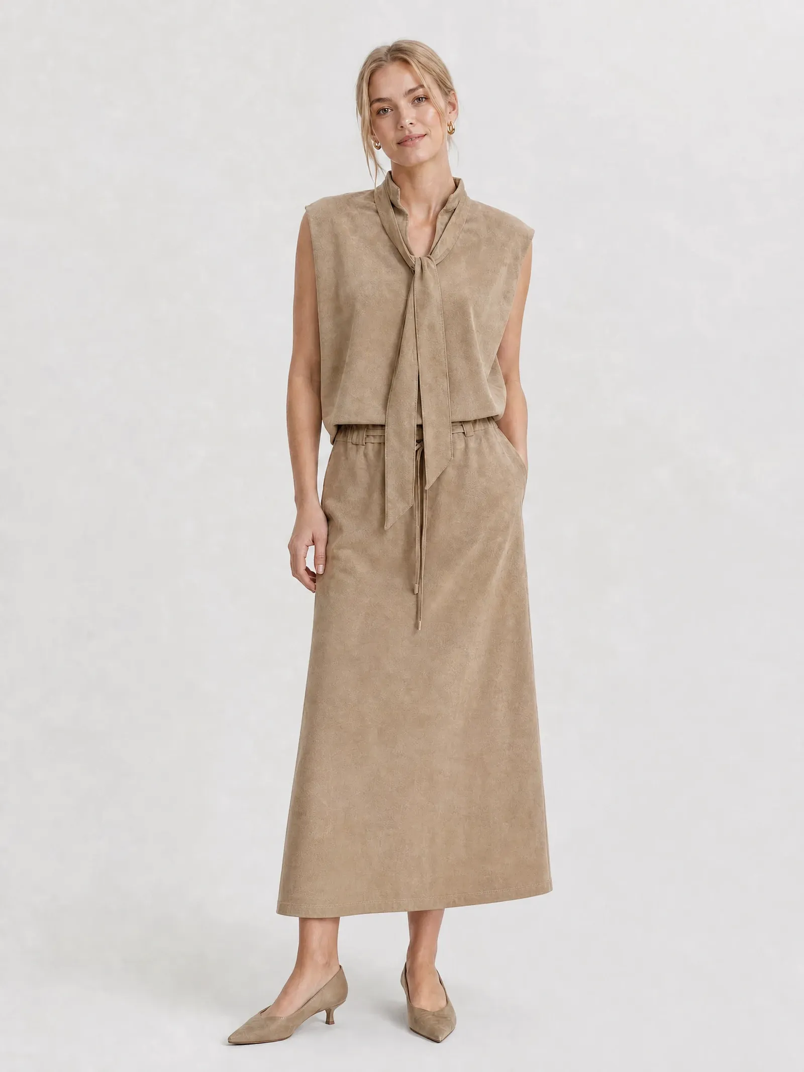 women's contemporary Sleeveless blouse topfactory