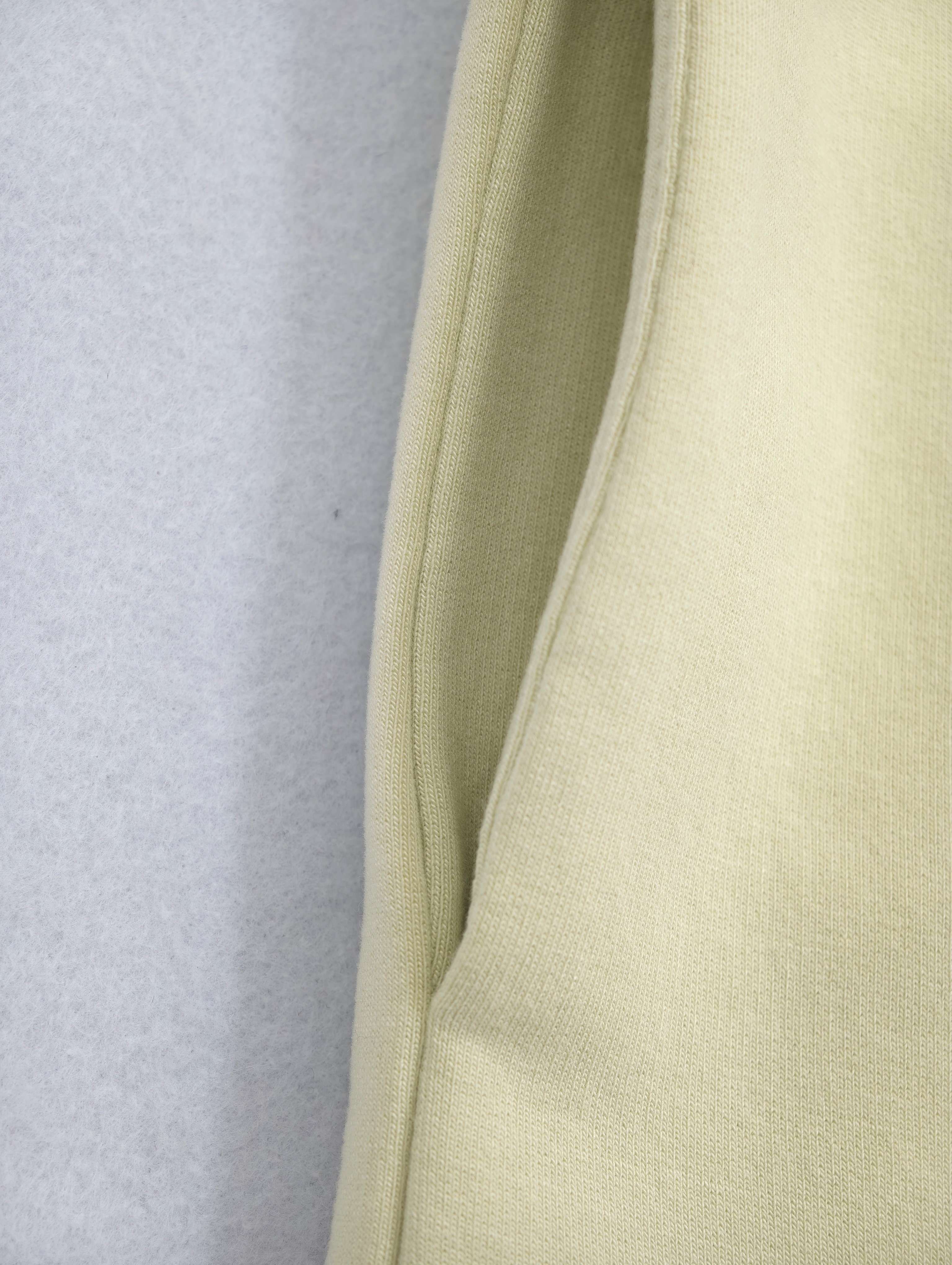 Side-entry pocket and reinforced seam finishing close-up