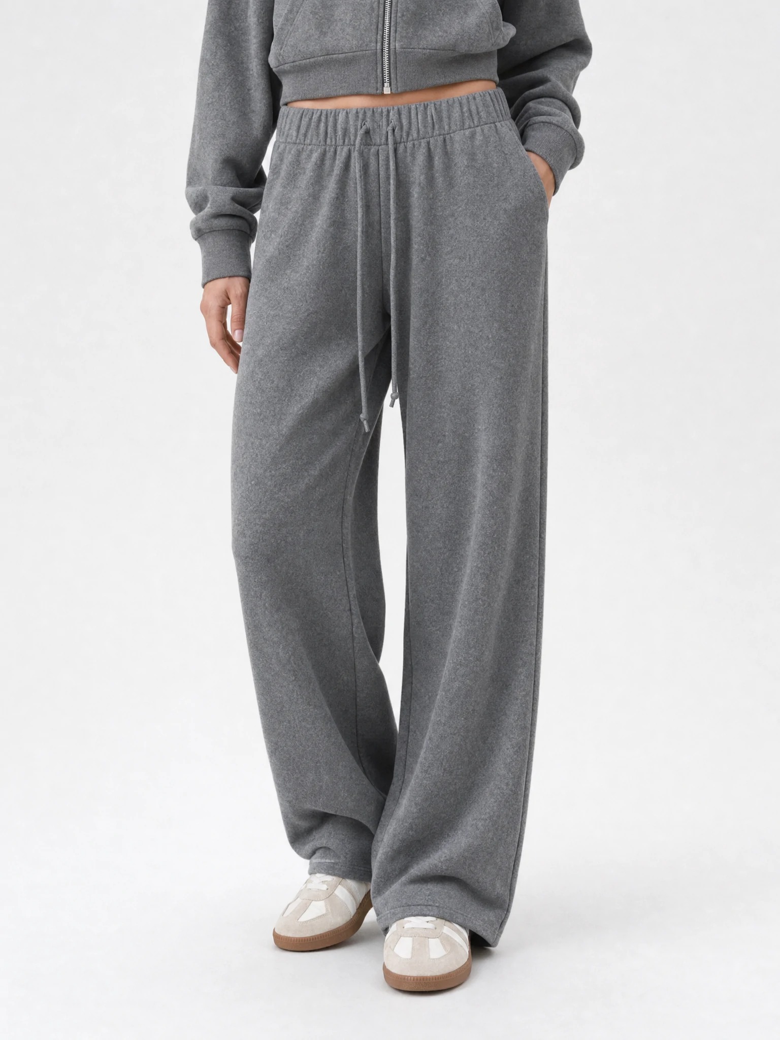 Women’s heather grey wide-leg lounge pants front view