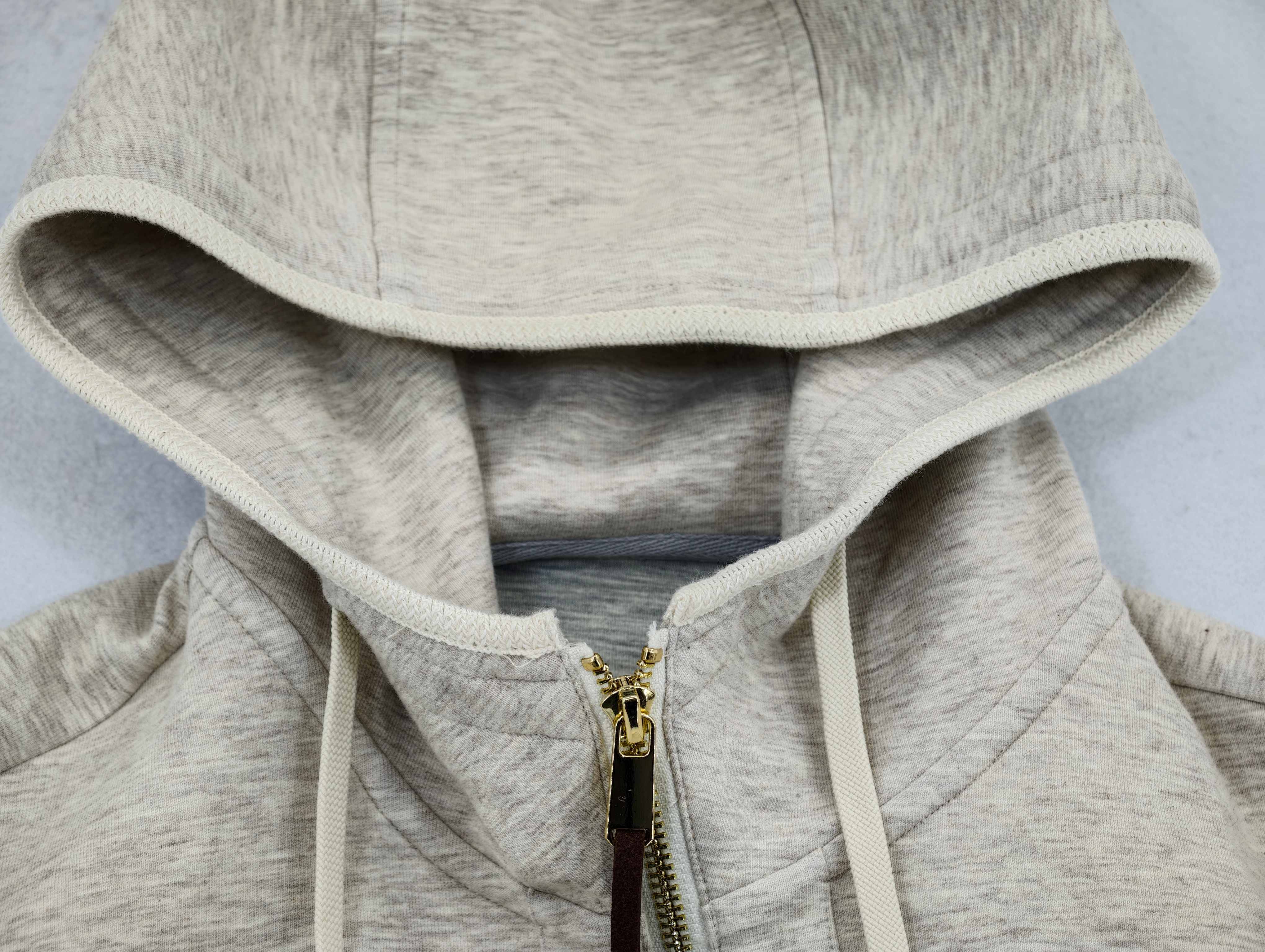 Drawcord hood and two-way zipper by OEM manufacturer